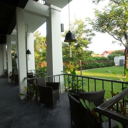 فندق لامفونفي  جاماديفي المظهر الخارجي الصورة